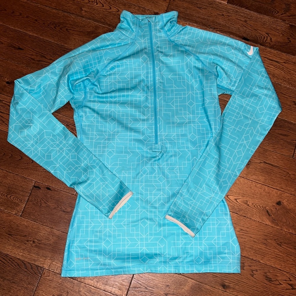 Women’s Nike Athletic top